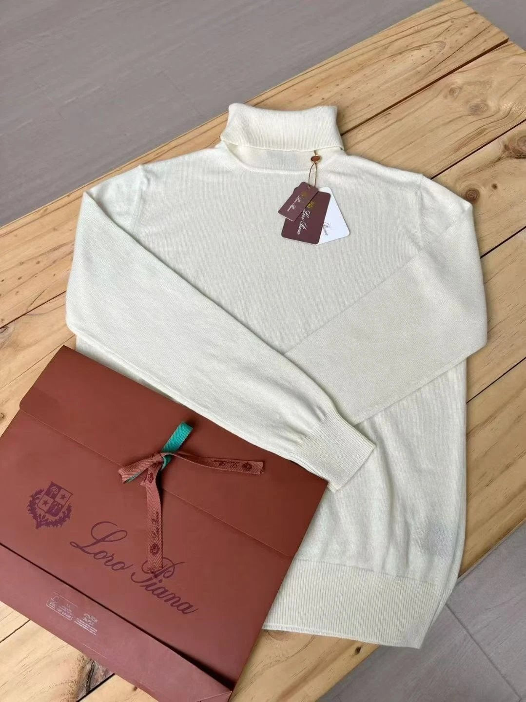 High Quality Sweater